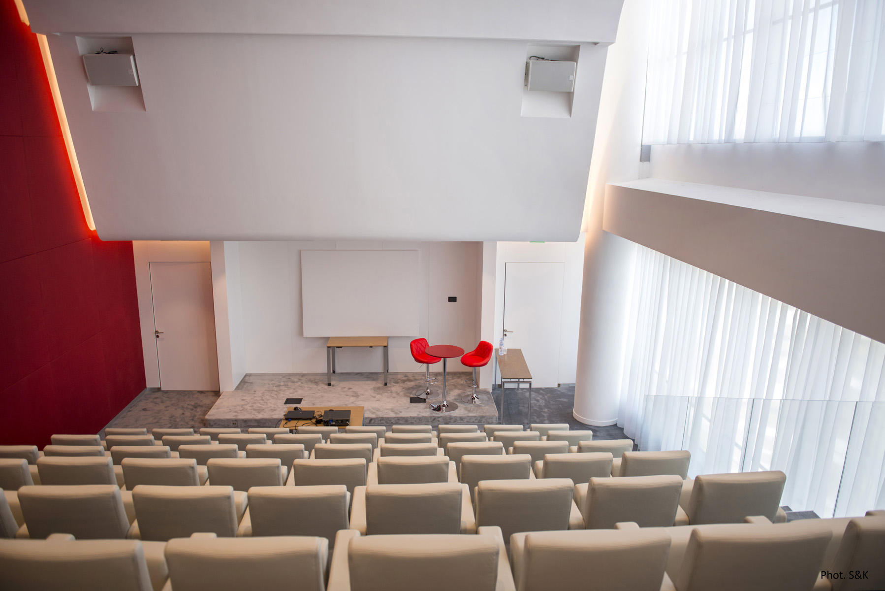 Tour CBX - Paris La défense - auditorium - Architecture d'intérieur - Atelier CM